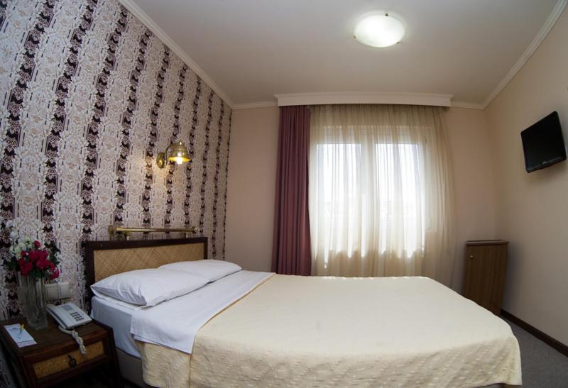 Olympos Hotel Komotiní Habitación foto